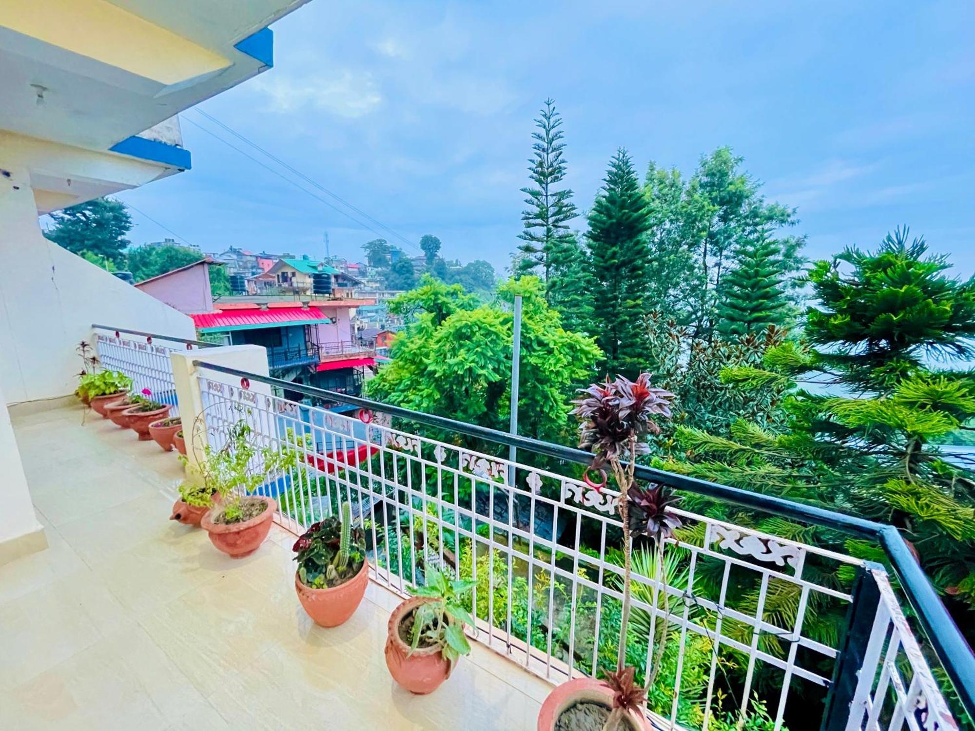 Grand View Lodge And Restaurant Dharamshala Exterior photo
